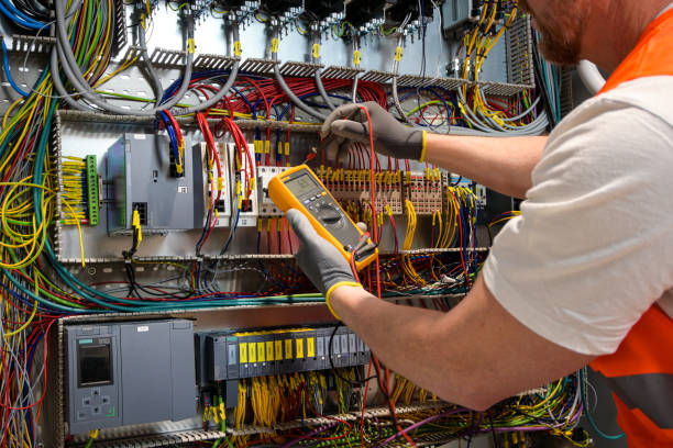 Best Affordable Electrician  in Elma, WA